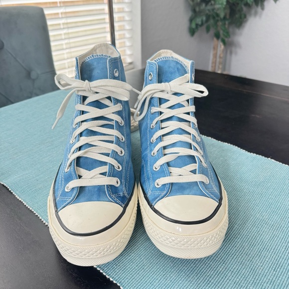 Converse Chuck Taylor High Top Sneakers size 11.5 - Picture 1 of 8